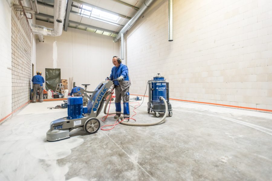 Augel-2016-035-Blastrac